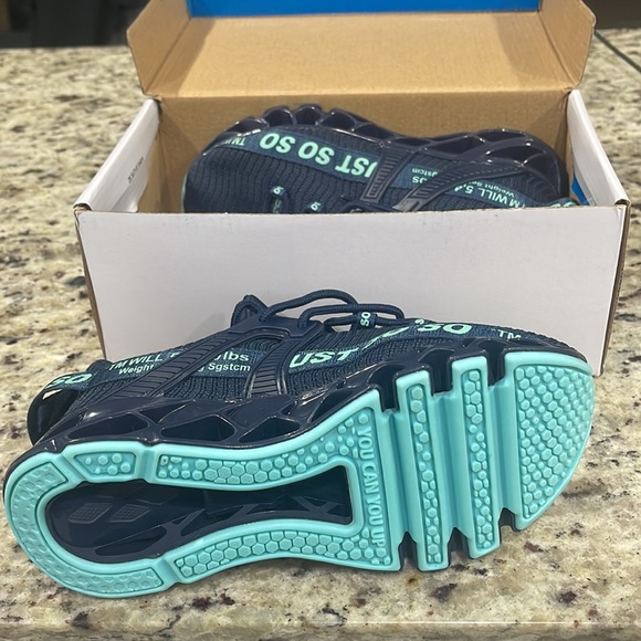 BNIB SOSO Running Shoes Blue - Picture 3 of 4